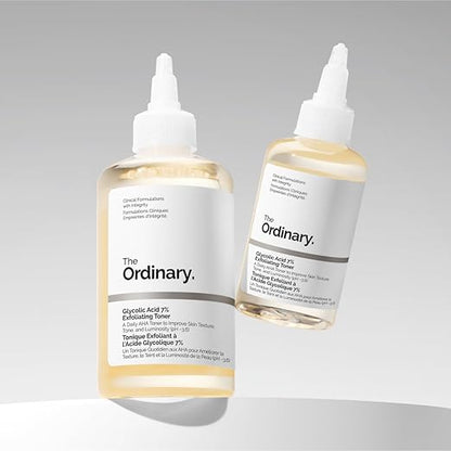 Tónico exfoliante con ácido glicólico al 7% de The Ordinary, iluminador y suavizante para un tono de piel más uniforme.